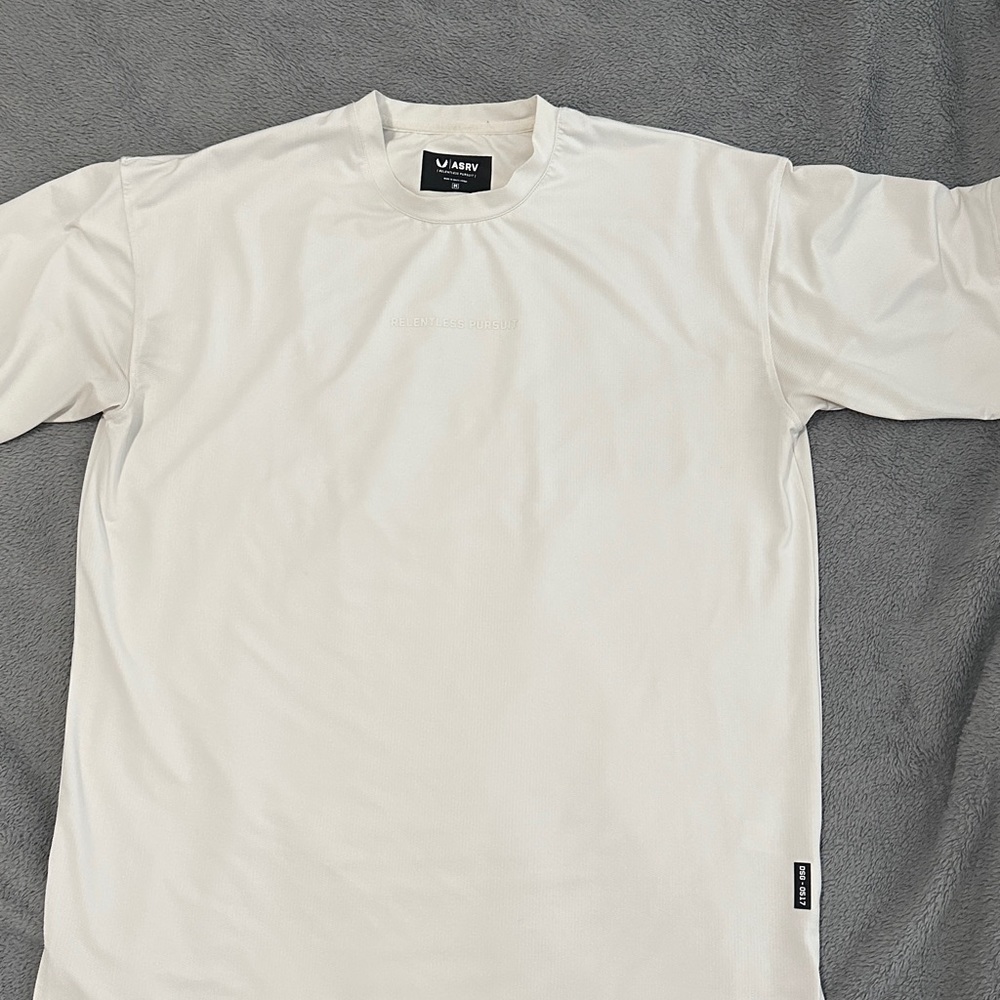0517. SILVER-LITE™ 2.0 OVERSIZED TEE - STONE // M